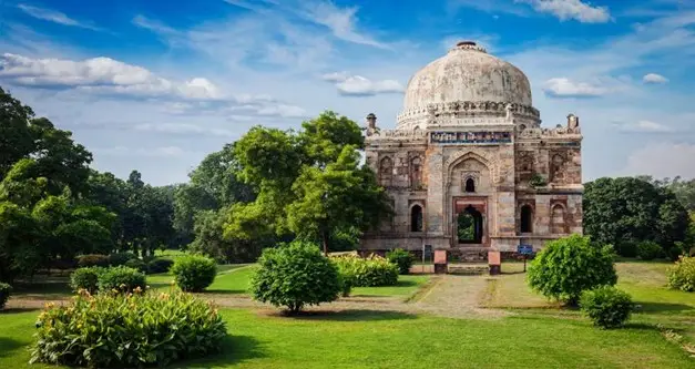 Explore the highlights of Delhi and surroundings on our Golden Triangle In-Depth Holiday