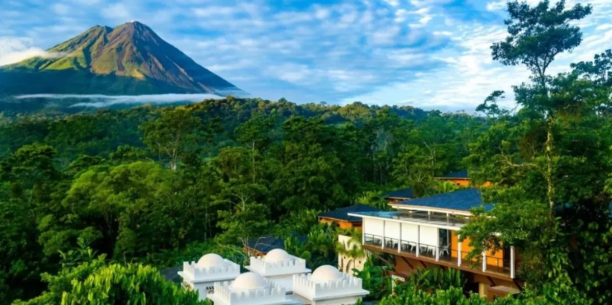 Eco lodges from Arenal to the Osa Peninsula