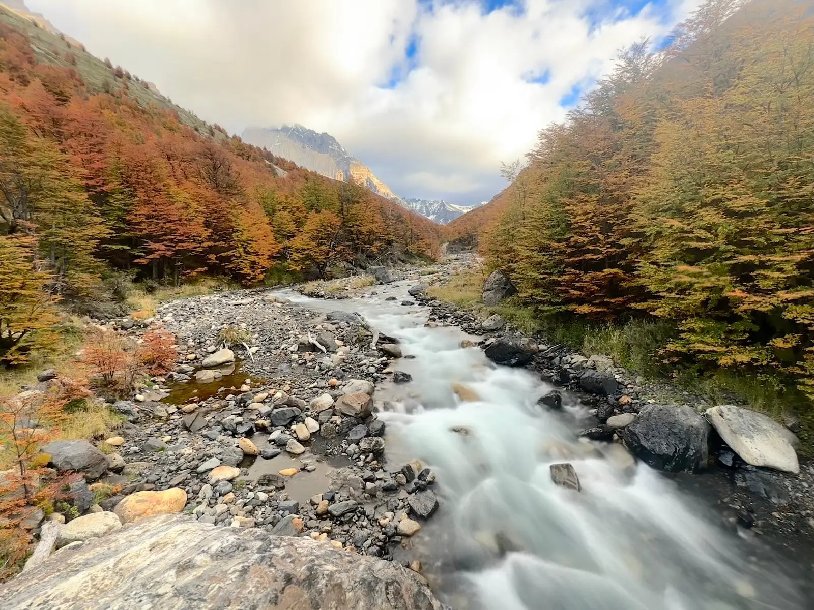 Discover fewer crowds and vivid colours of Chile in Autumn