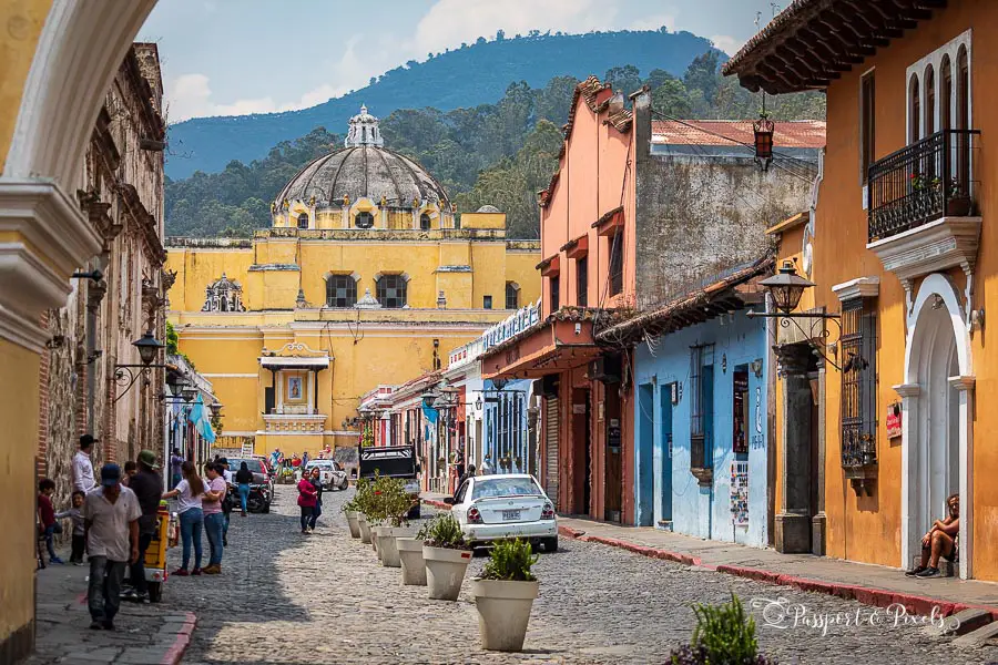 Explore colourful and charming Antigua in Guatemala